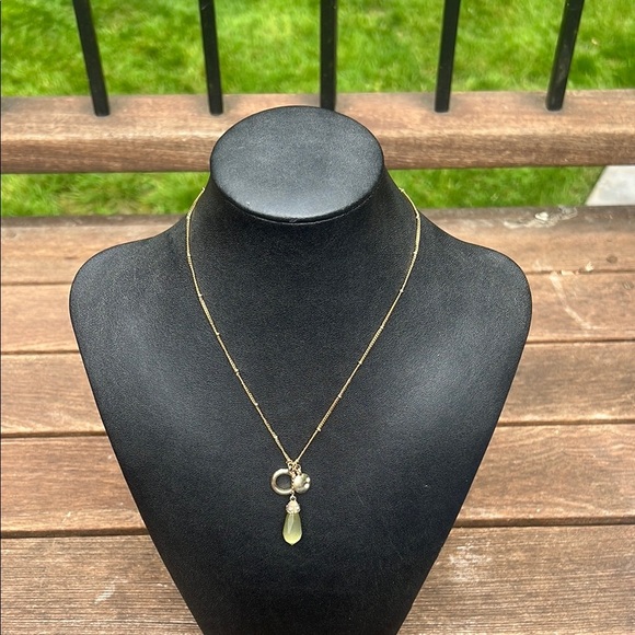 Vintage Monet Gold and Green Necklace with Rhinestones and Elegant Design - Picture 2 of 9